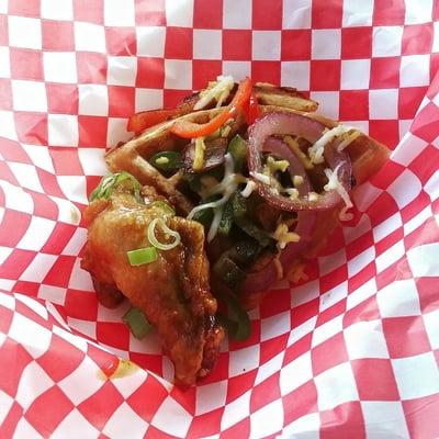 Hee-yori delivers pizza: Korean Style Fried Chicken with a Pizza Waffle