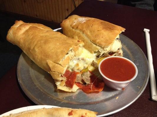 Large Stromboli supreme was delicious though the sauce tasted more like thickish tomato soup and not spicy marinara.