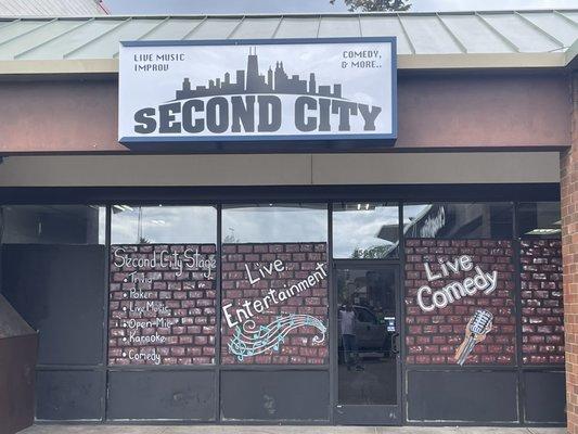 Second City Bar