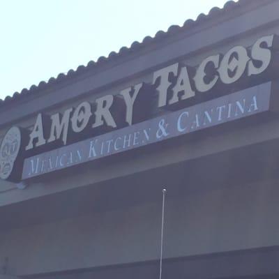 Amor Y Tacos is located on this plaza