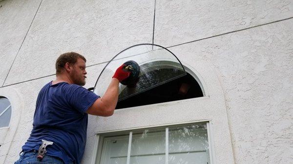 Window Glass Repair Service