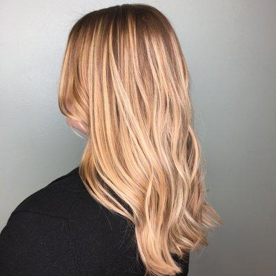 painted highlight (balyage) and haircut