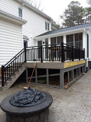 1 Deck rail , deck still under construction