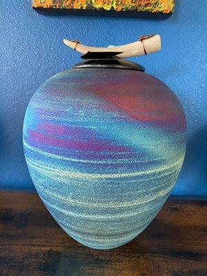 HANDMADE AMERICA RAKU POTTERY