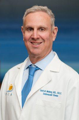 David M Weinberg, MD, FACC