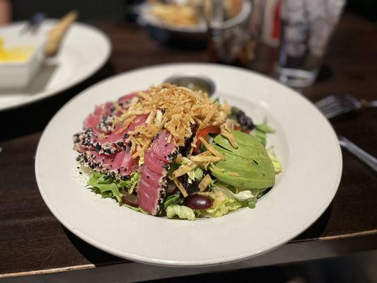 Seared Ahi Tuna Salad