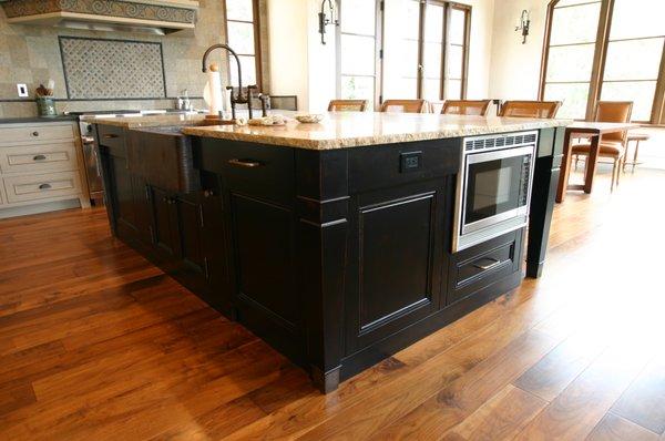 Custom Kitchen Island Cabinet by Neff Mill & Cabinet Inc.