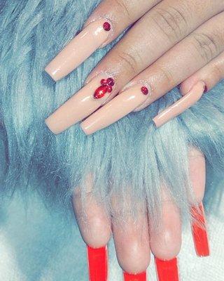 Sculptured nails