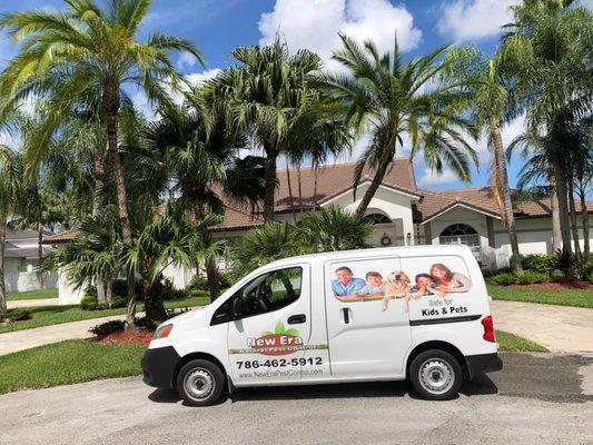 Professional Pest Control services in Kendall. Safe for kids & Pets. No Harmful, Smelly Chemicals.Guaranteed!