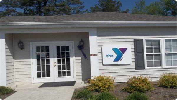 A welcoming entry to the YMCA family in Mathews, VA.