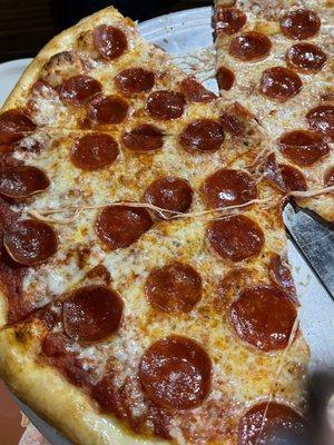 18 inch pepperoni pizza