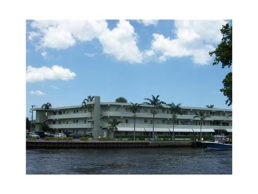 One of our many Fort Lauderdale condos for sale.