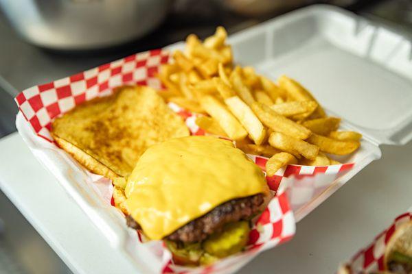 Cheese Burger & Fries