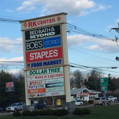 Raynham Bed Bath & Beyond -- 600 South Street West, Raynham             Sign