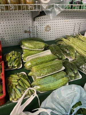 Butter melon and fresh whole okra, Asian string beans