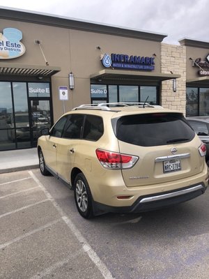 Canine Resort Grooming Shop employee parked in Purple Heart reserved parking. Notice no Purple Heart plates. How entitled!!!