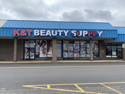 Famous Hair Beauty Supply