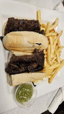 Steak sandwich