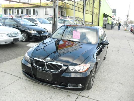 www.buyherepayherequeens.com We Sell Cars