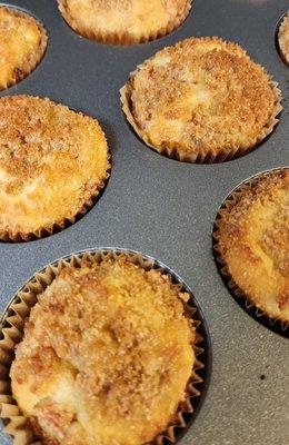 KETO LOW CARB BAKERY GLUTEN FREE DESSERTS