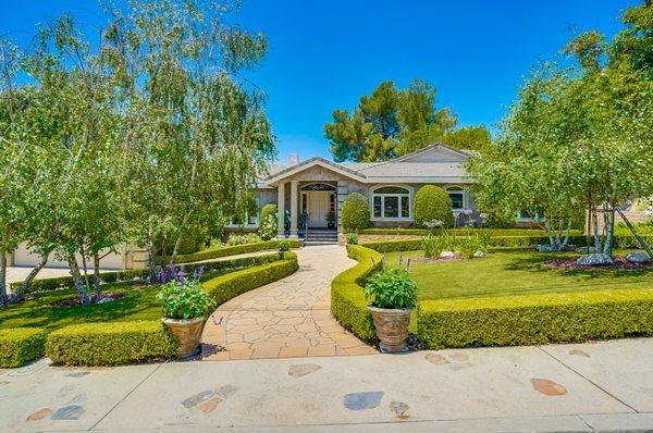 4733 Rosebank Drive, La Canada Flintridge
 Represented Buyers