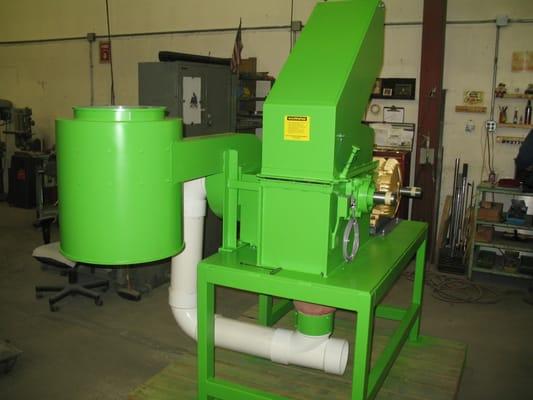 Model GM-1211 ECO-Grinder™.
 For recycling FRP and other composites.