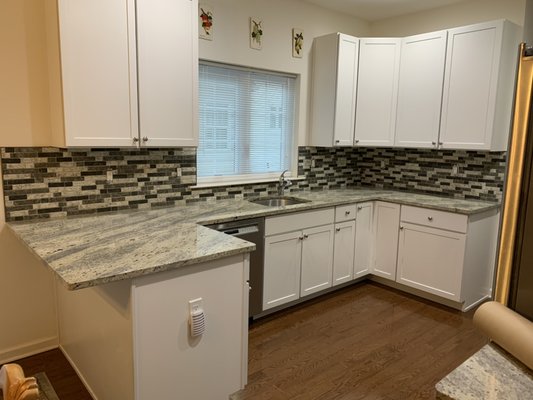 A great way to spruce up your kitchen is to add a tile backsplash