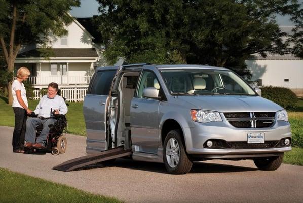 Western Ohio's choice for wheelchair accessible van rental.