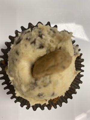 Chocolate chip cookie dough cupcake