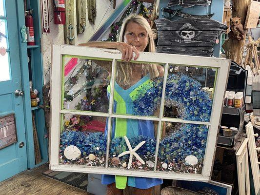 Seaglass window made in the resin class