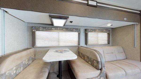 28' Bunks up with Dinette and sofa