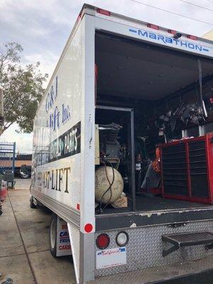 Techs stocking up on parts before going to field repairs