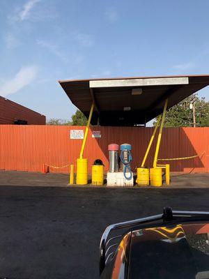 Over head awning for a car wash(supports have failed structure unsafe) Dismantle