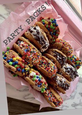 Ice cream cookie sandwiches