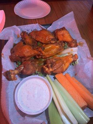 Buffalo wings (extra crispy)