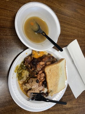 Buffet plate with soup broth