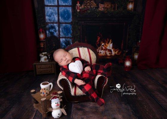 Buffalo NY Newborn Photographer