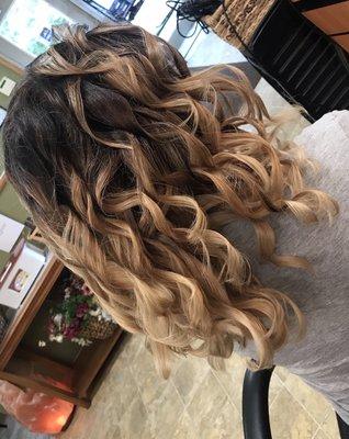 Ombré curls