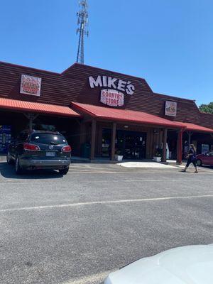 Mike's Country Store