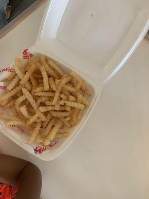 Medium fry, great portion