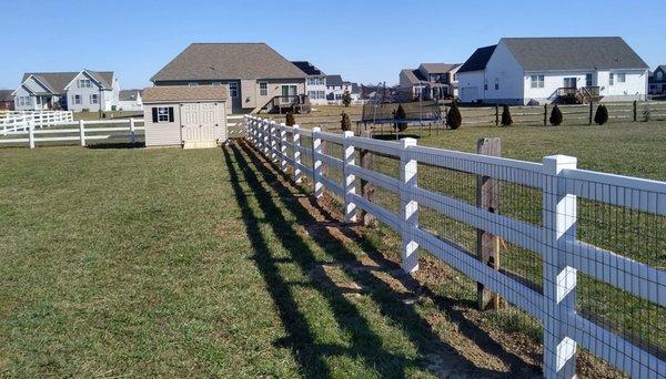 Haven aka 4' h Ranch Rail w/wire