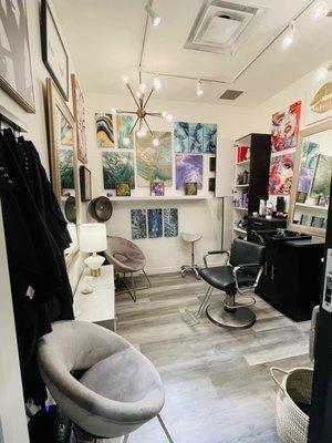 Inside Noreen's personal salon room