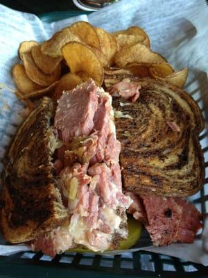 Reuben with Pub Chips