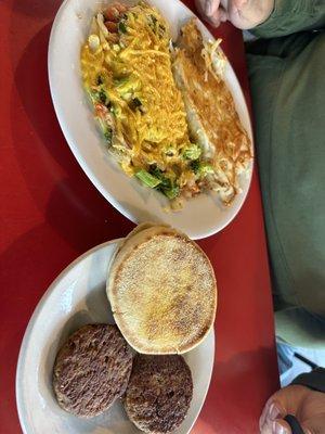 Vegan Omlette, hashbrowns, English muffins & vegan sausage