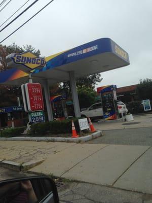 Bruno's Sunoco