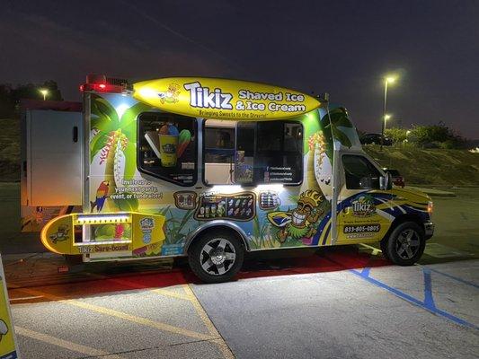 Tikiz Truck at Night...., ready for your next event!