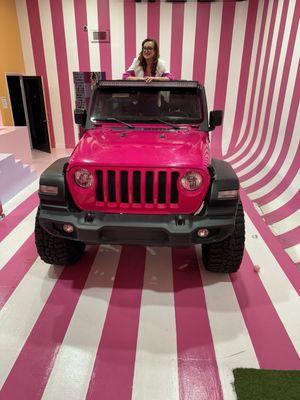 Pink jeep