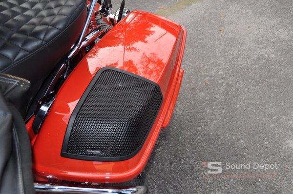 Finished pick of Harley bag lids with Rockford speaker kit.