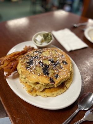 Banana Blueberry Pancakes with a side of bacon