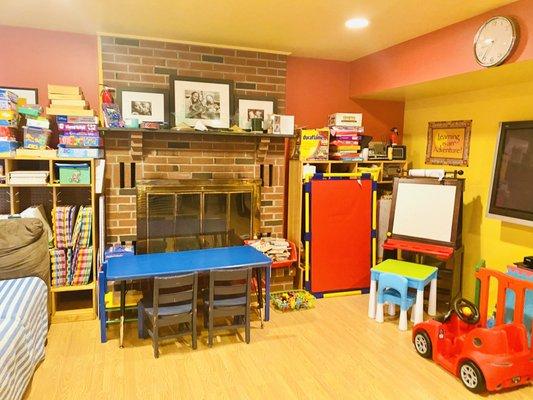 Our favorite room to spread out and do floor puzzles and games at Lil Explorers Preschool!